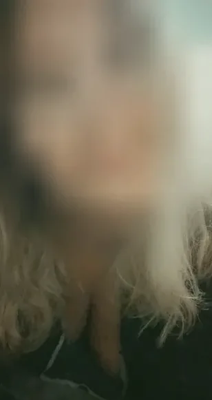 Alina, 39