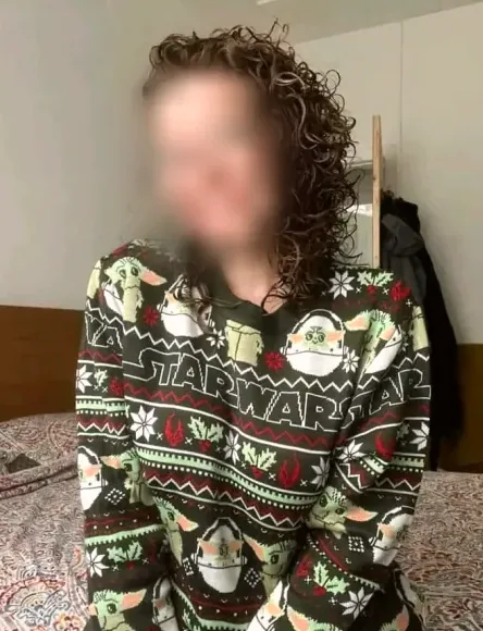 Ekaterina, 33