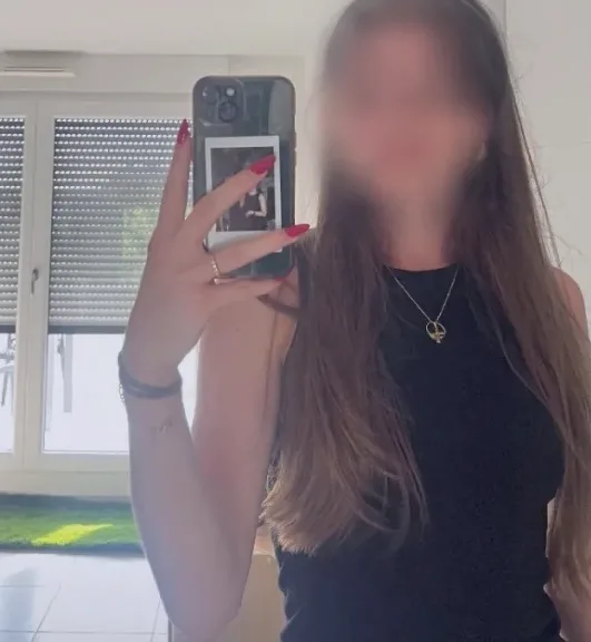 Jonna, 27