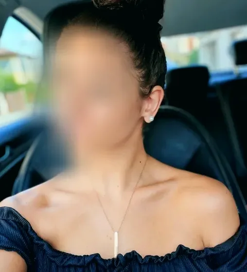 Petra, 25