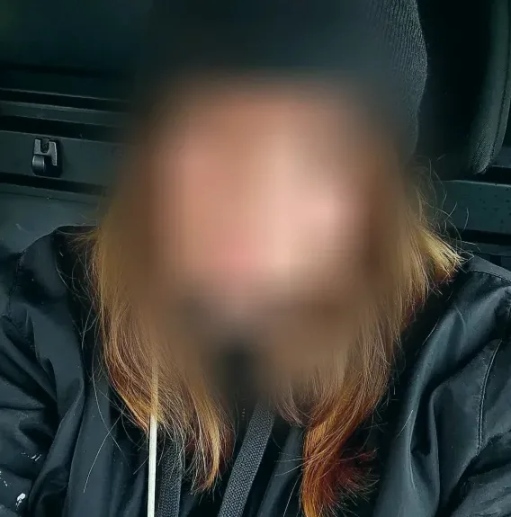 Tiia, 28