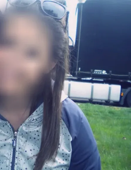 Vilma, 28