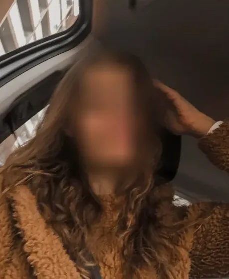 Yasmin, 25